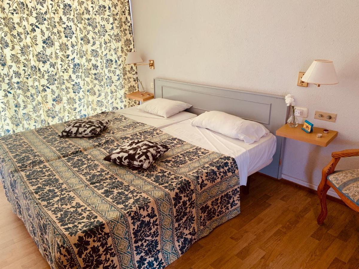 Pondemar Apartaments Vistas Playa Feñabe מראה חיצוני תמונה